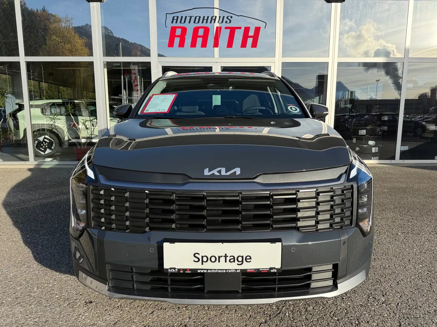 Kia Sportage 1,6 TGDI Silber 7DCT AWD Gris - 2