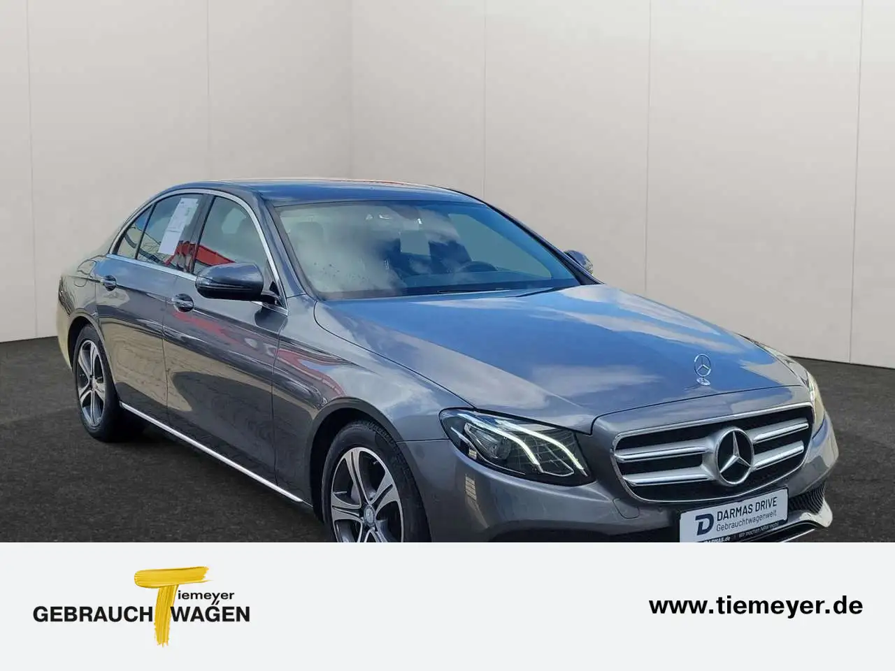 2016 Mercedes-Benz E 350 d Avantgarde, photograph 4