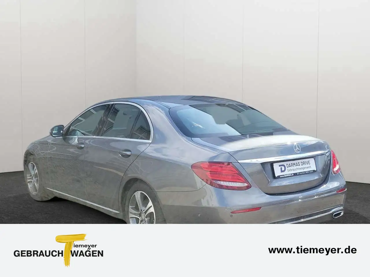 2016 Mercedes-Benz E 350 d Avantgarde, photograph 8