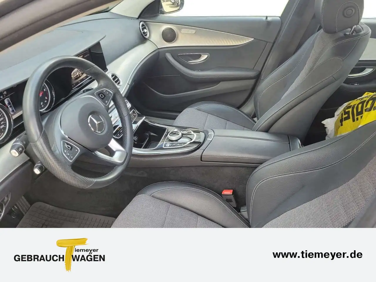 2016 Mercedes-Benz E 350 d Avantgarde, photograph 11