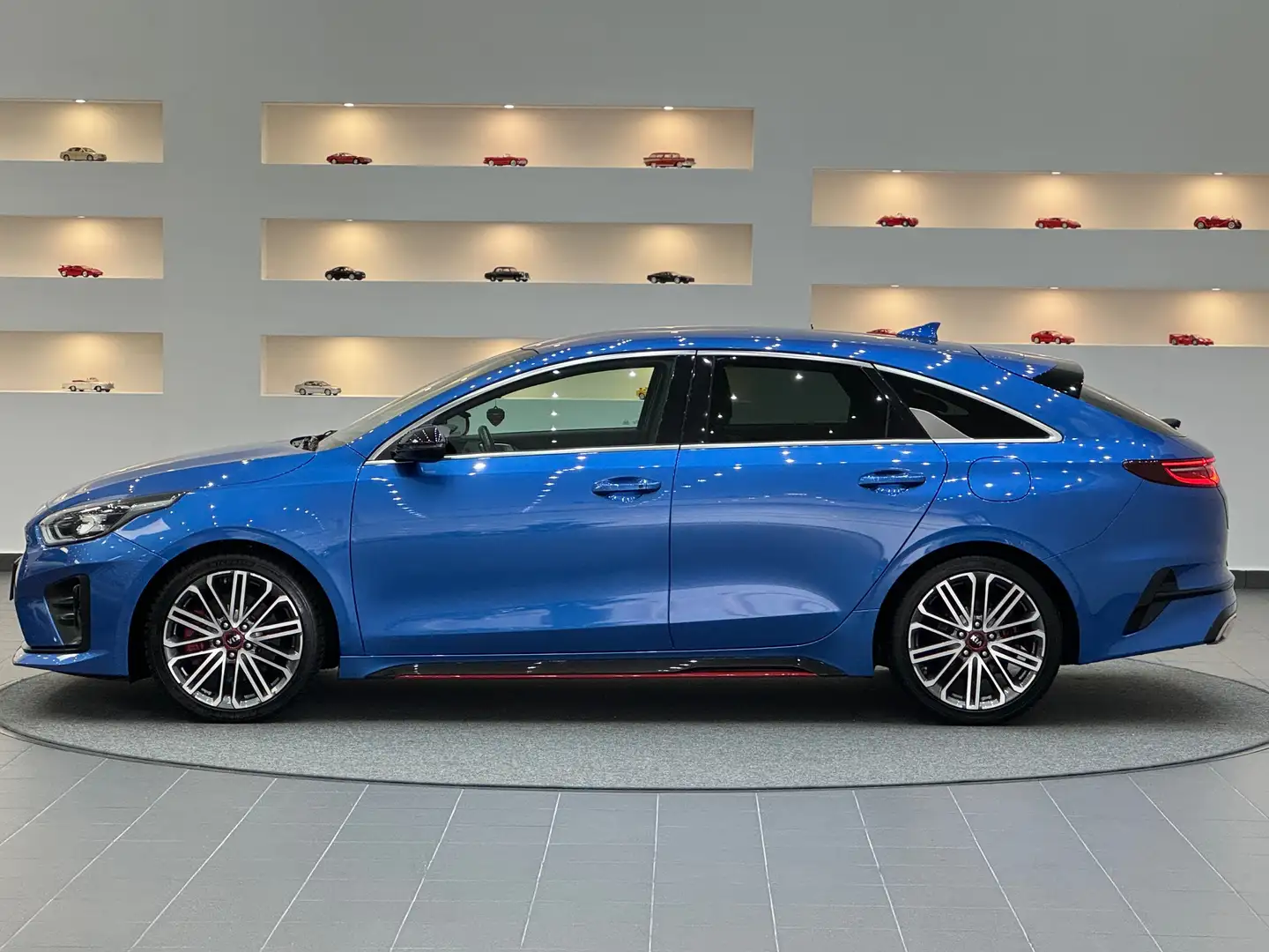 Kia ProCeed / pro_cee'd GT 1,6 TGDI Aut.*Bi-LED*Lenkradheizung*Keyless* Blau - 2