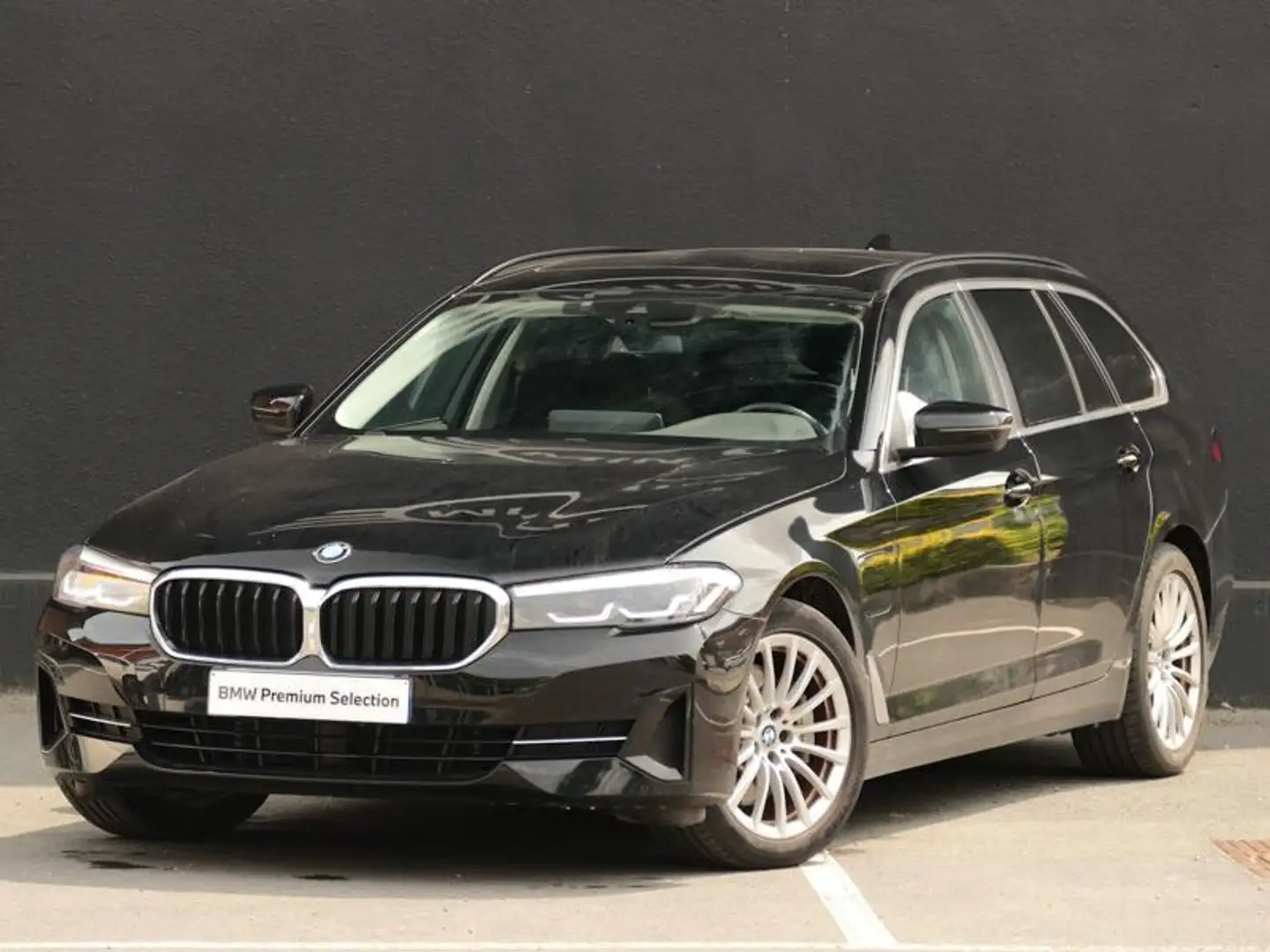 BMW 530 530e Touring Negro - 1