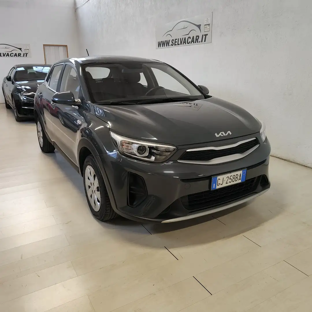 Kia Stonic 1.2 dpi Urban 84cv - 1