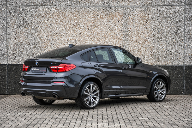 BMW X4 M40i High Executive — photo 4