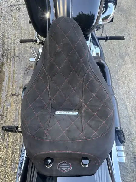 Harley-Davidson Breakout - foto 4