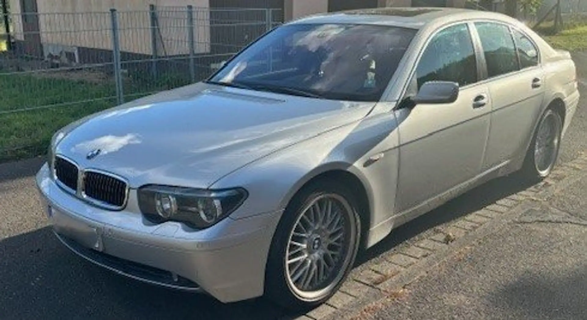 BMW 745 745Li Argent - 1