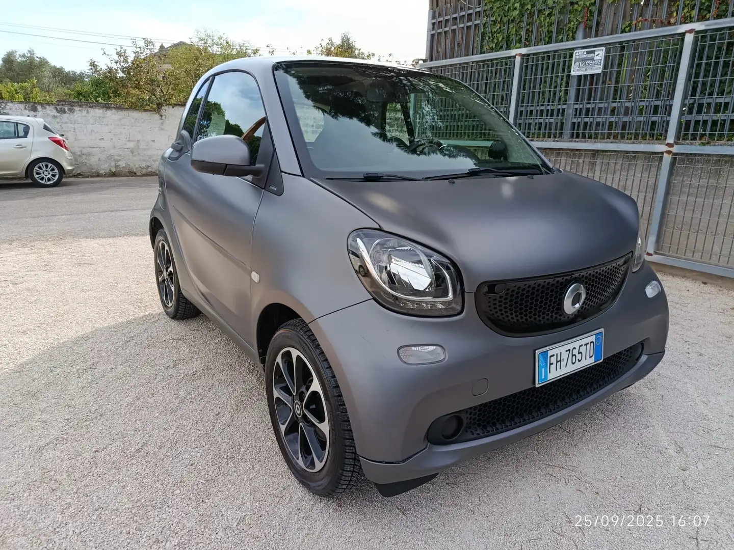 smart forTwo fortwo 70 1.0 Passion Grigio - 2