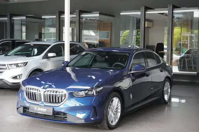 BMW i5 eDrive40 Lim. HUD Driving-Assistant Prof. 360