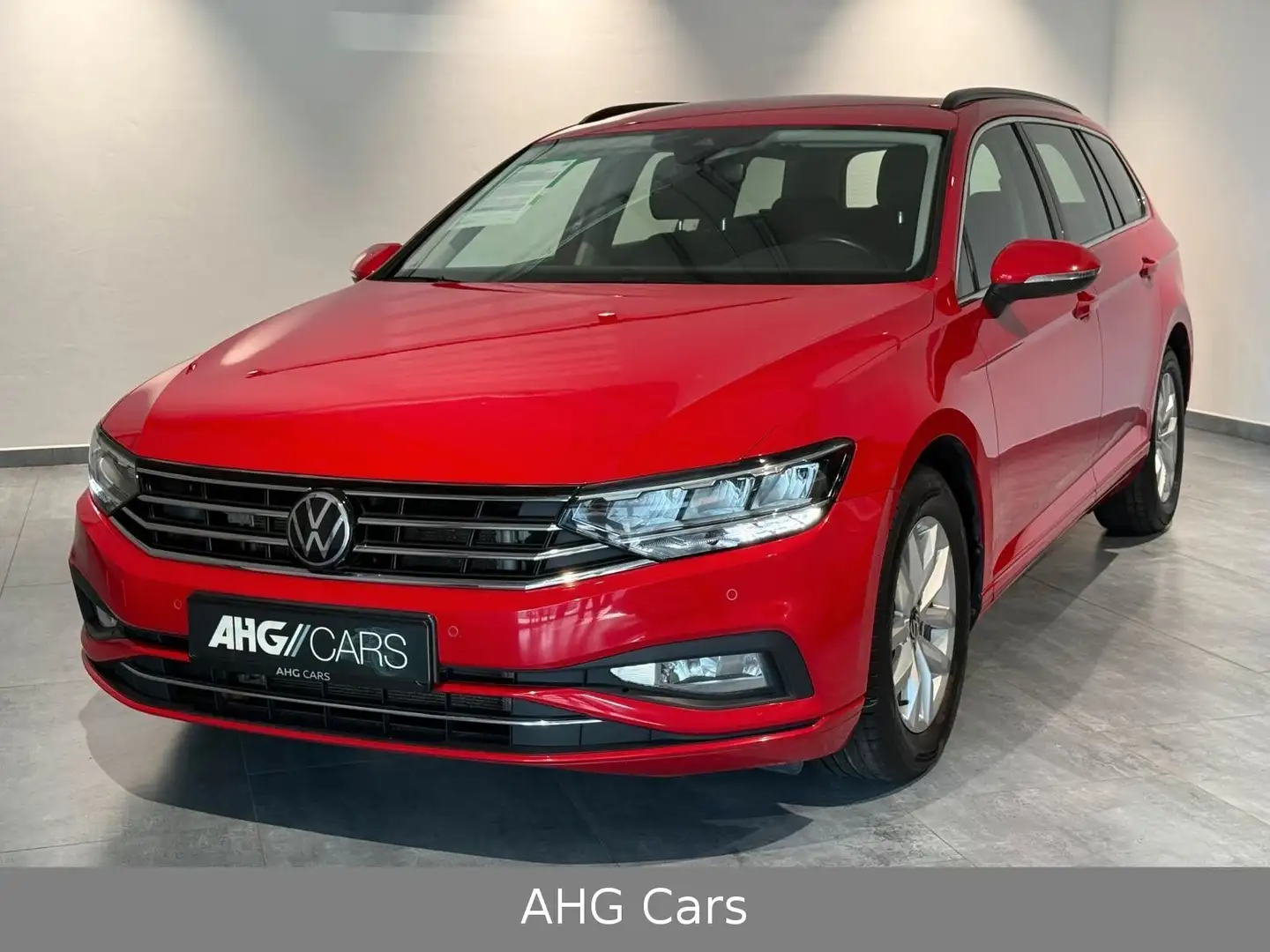 Volkswagen Passat Variant 2.0 TDI DSG*NAVI*LED*R-CAMAR*SHZ* Rot - 2