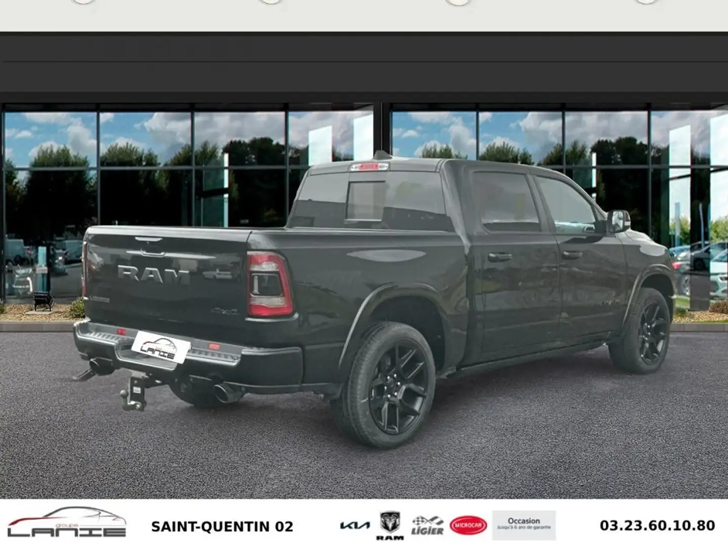 Dodge RAM 1500 CREW CAB 5.7L V8 HEMI Laramie Night GT Pack e Noir - 2