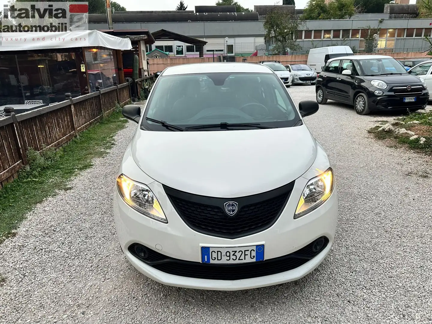 Lancia Ypsilon Ypsilon 1.0 IBRIDA SILVER 12MESI GARANZIA AZIENDA Blanco - 2