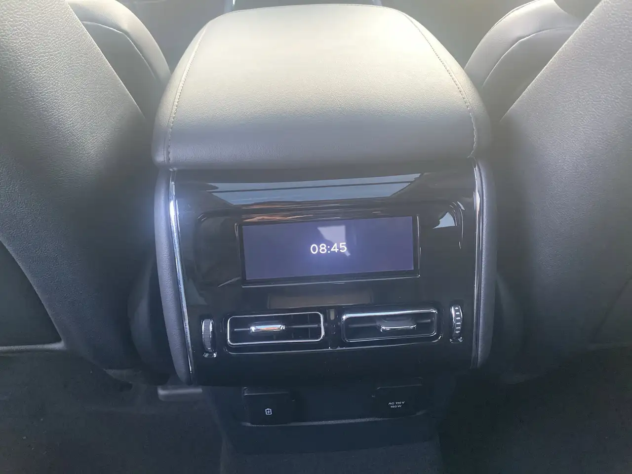 Lincoln Aviator снимка Lincoln Aviator