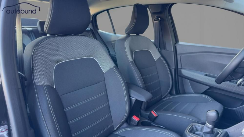 Dacia Logan Logan III 1,0 TCe 90 CVT Black Edition — photo 6
