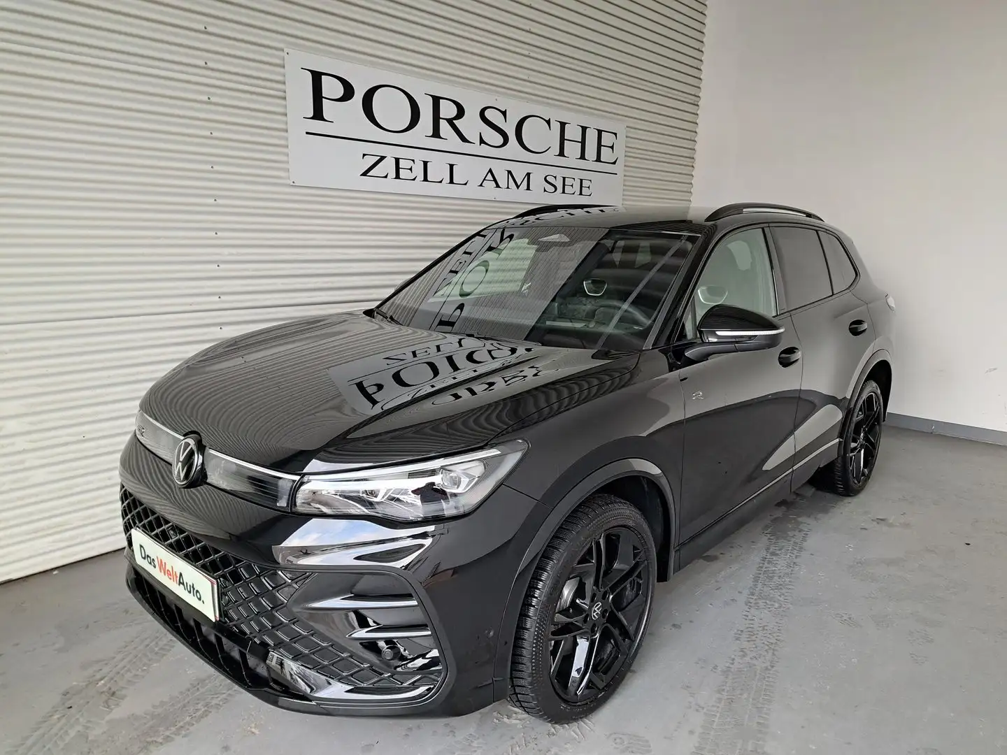 Volkswagen Tiguan R-Line TDI 4MOTION DSG Schwarz - 1