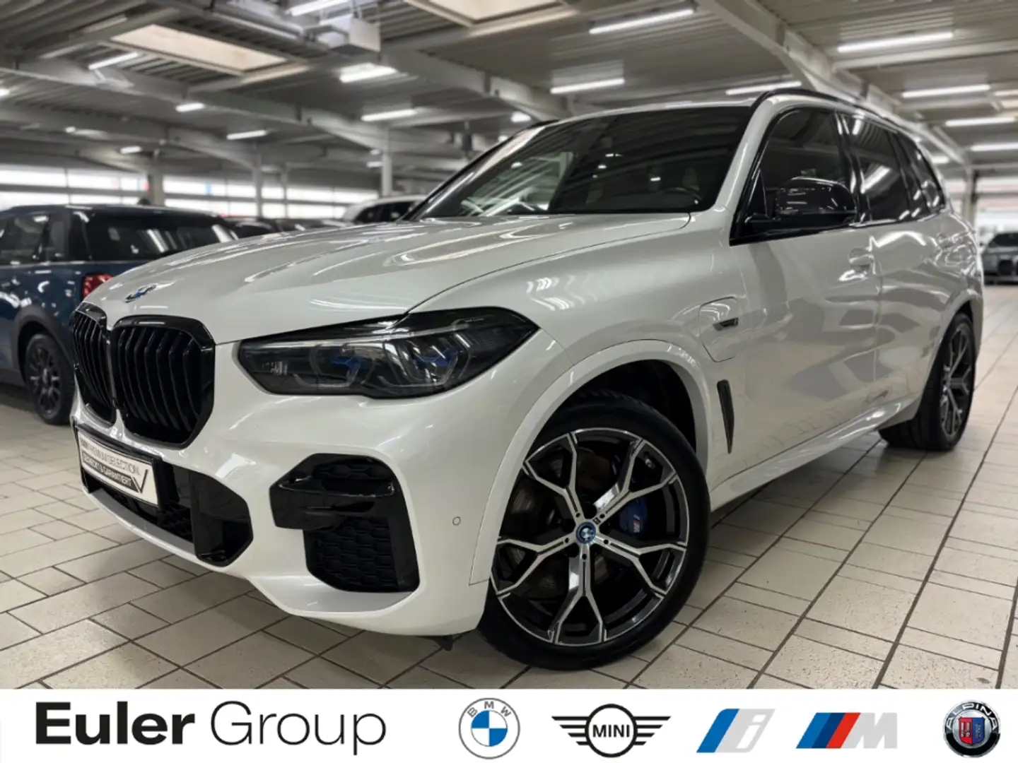 BMW X5 xDrive 45e M-Sport 21'' HUD AD AHK Pano Laser Soft Wit - 1