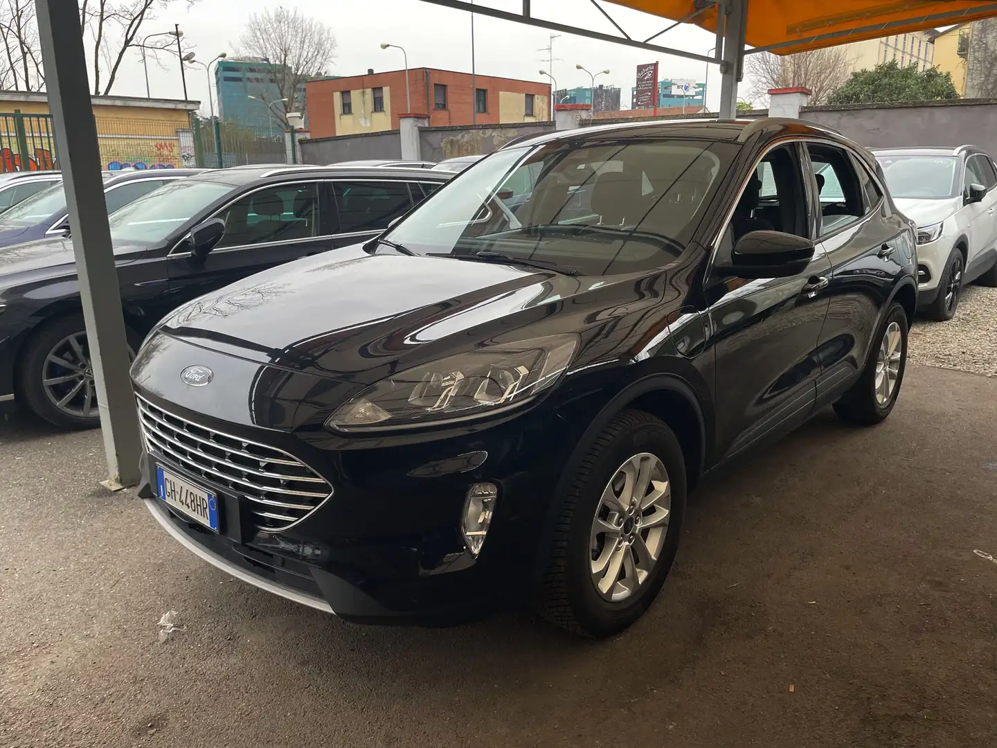 Ford Kuga Kuga 2.5 phev Titanium Business 225cv e-shifter Zwart - 1