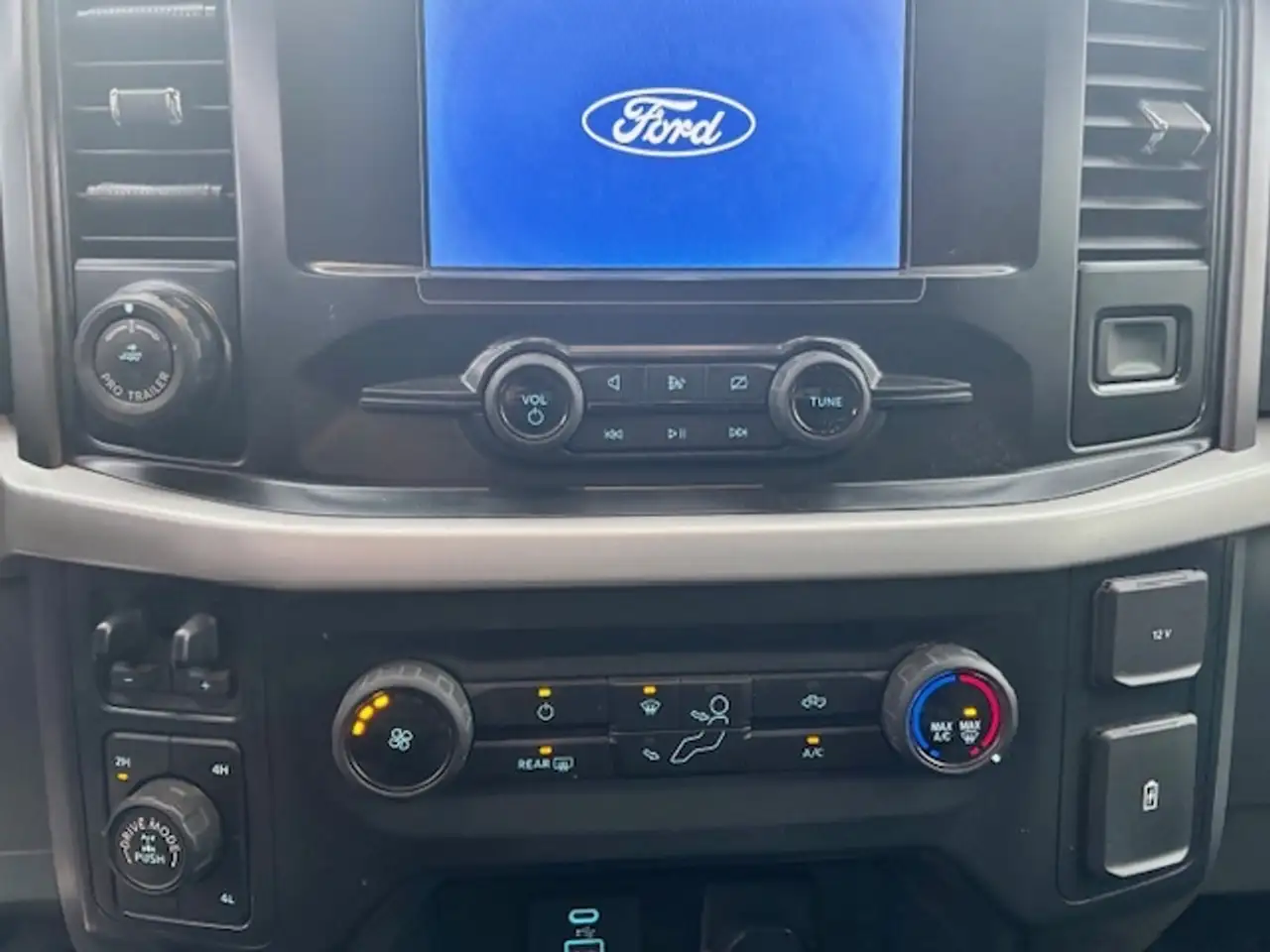 Ford F 150 снимка Ford F 150