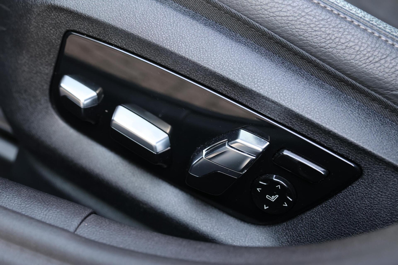 BMW 545 5-serie 545e xDrive | HUD | H&K | Keyless | PANO | — photo 7