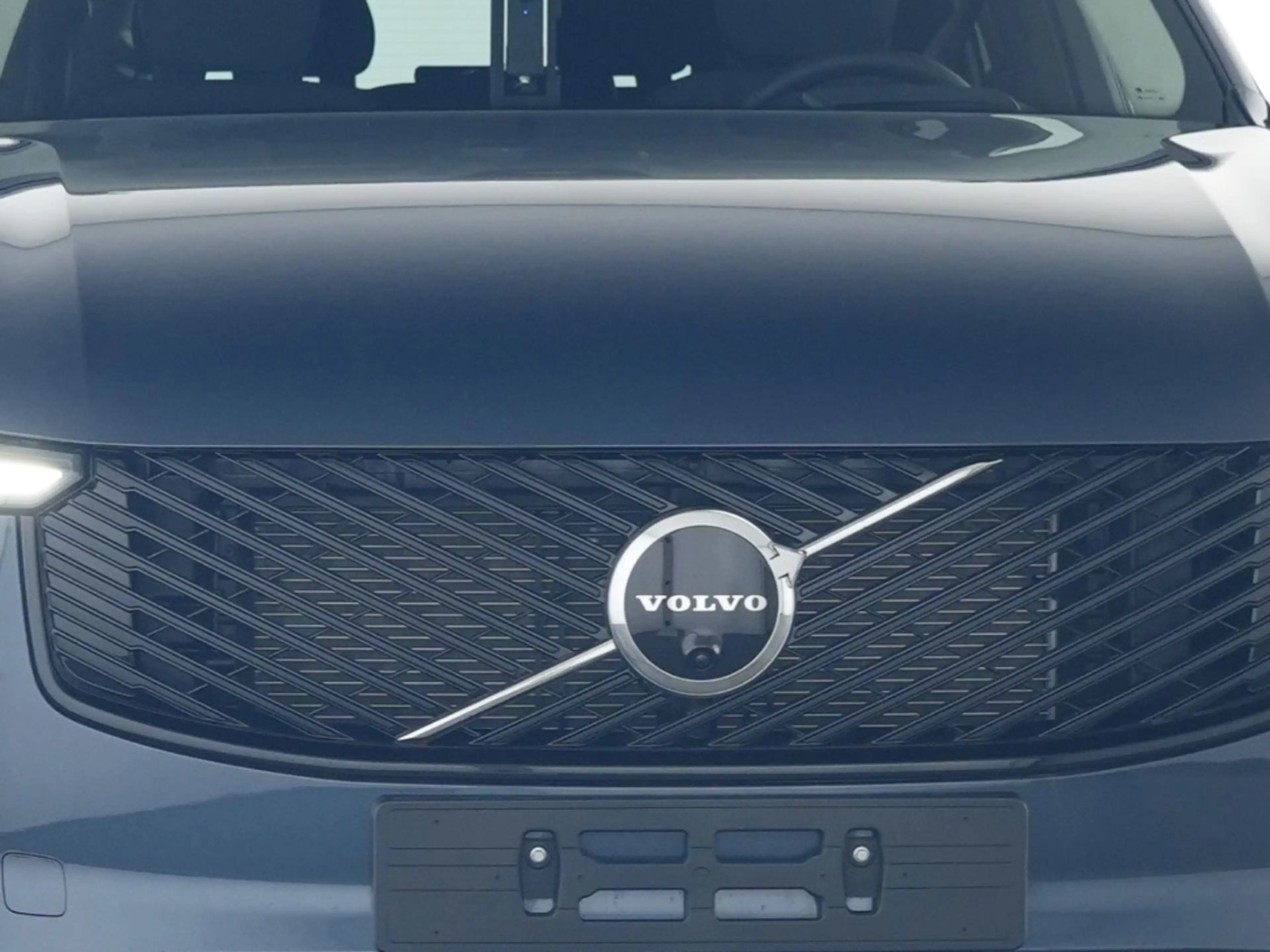 Volvo XC90 T8 AWD Ultra Dark Recharge Plug-In Hybrid 7-Sitzer — photo 5