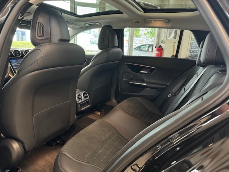Mercedes-Benz C 220 T d+AMG+Night+Modelljahr2024+Memory+DISTRONIC-Vorr — photo 11