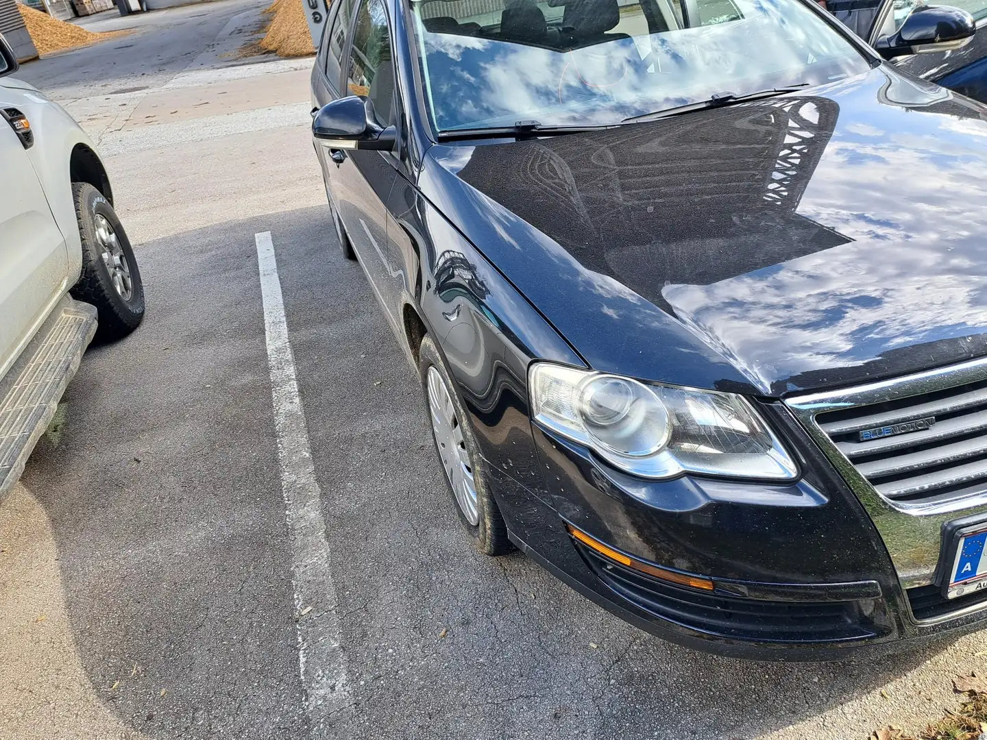 Volkswagen Passat 1.9 TDI DPF Highline - 1