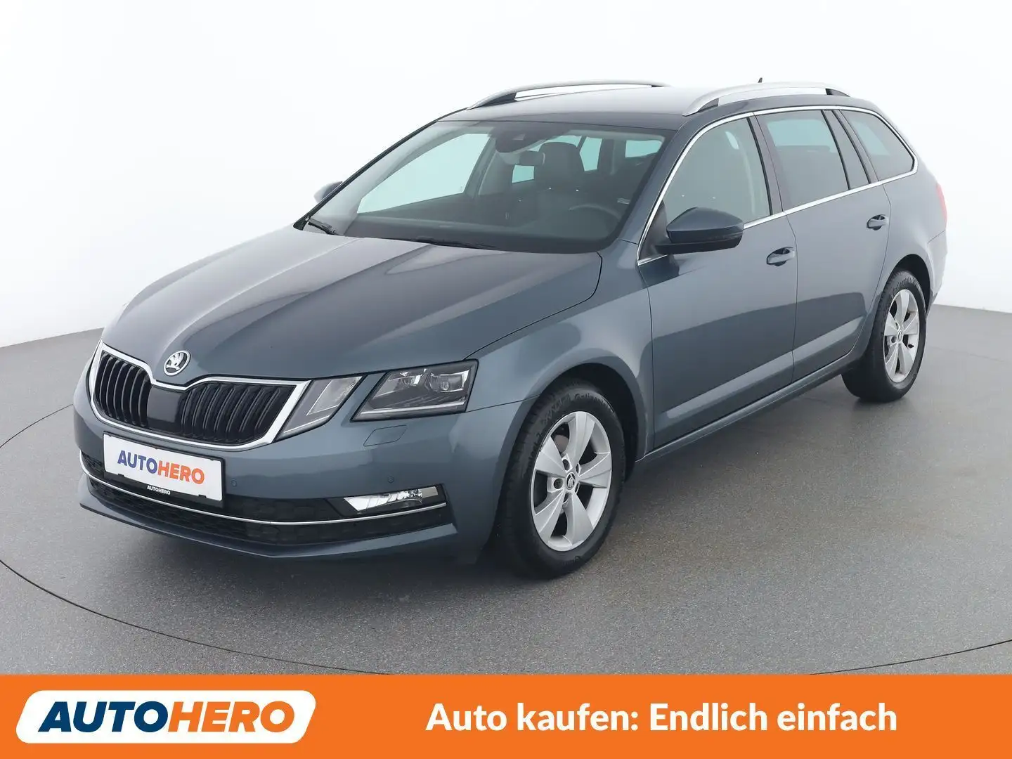 Skoda Octavia 1.6 TDI Style Grau - 1