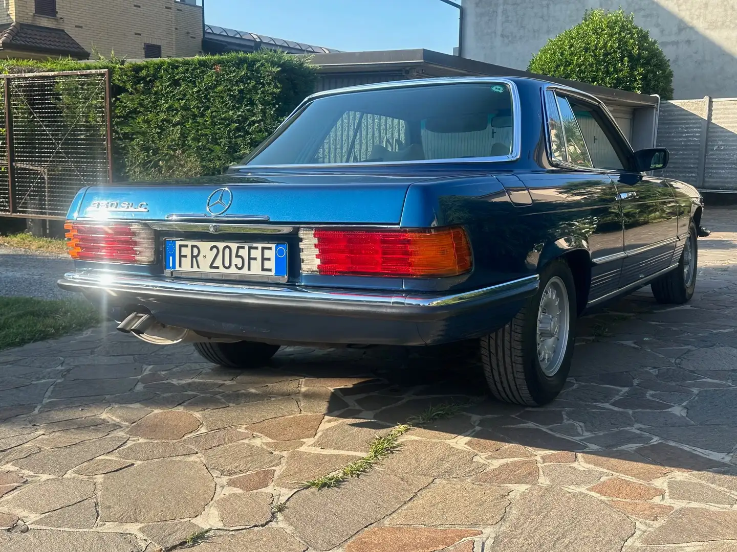 Mercedes-Benz SLC 350 Bleu - 2