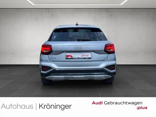 Audi Q2 view 6