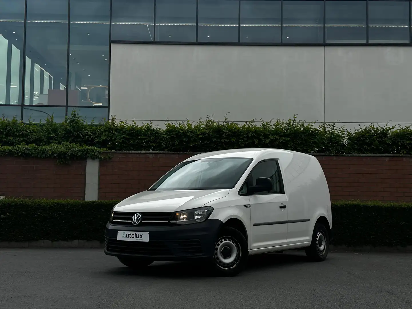 Volkswagen Caddy AUTOMATIQUE - DIESEL - 12.388€ HTVA Blanc - 1