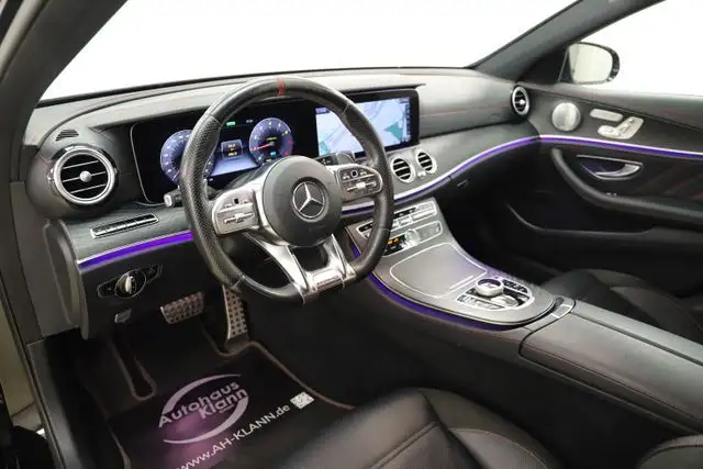 Mercedes-Benz E Class view 13