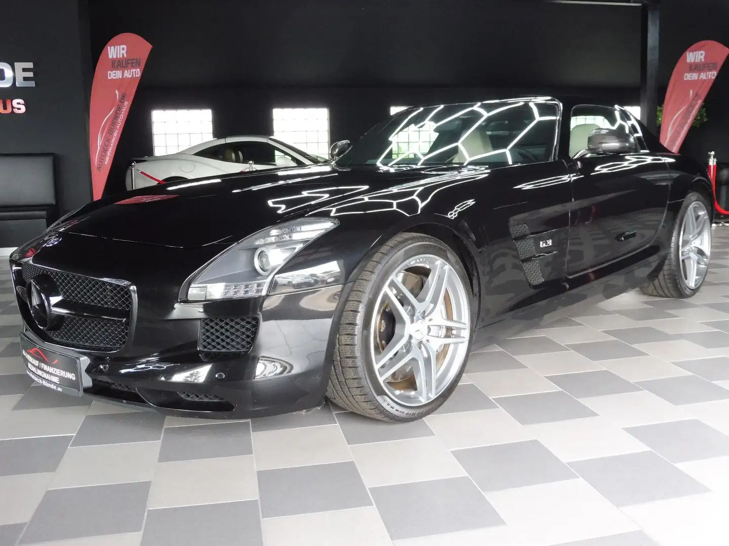 Mercedes-Benz SLS Coupe lückenlose Historie/Deutsches KFZ Schwarz - 2