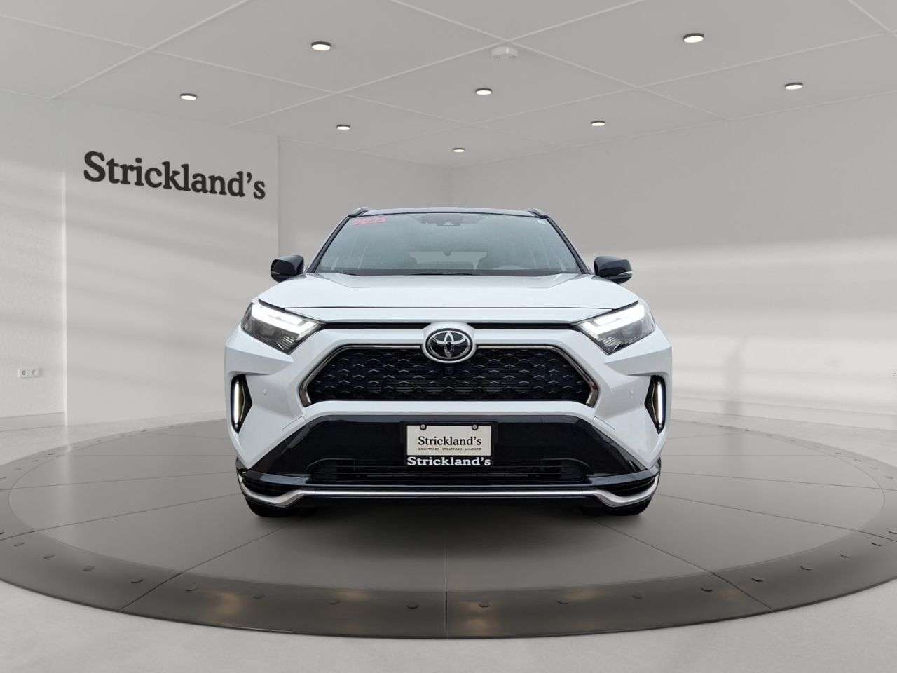 2025 Toyota RAV4 PLUG-IN XSE AWD — снимка 1