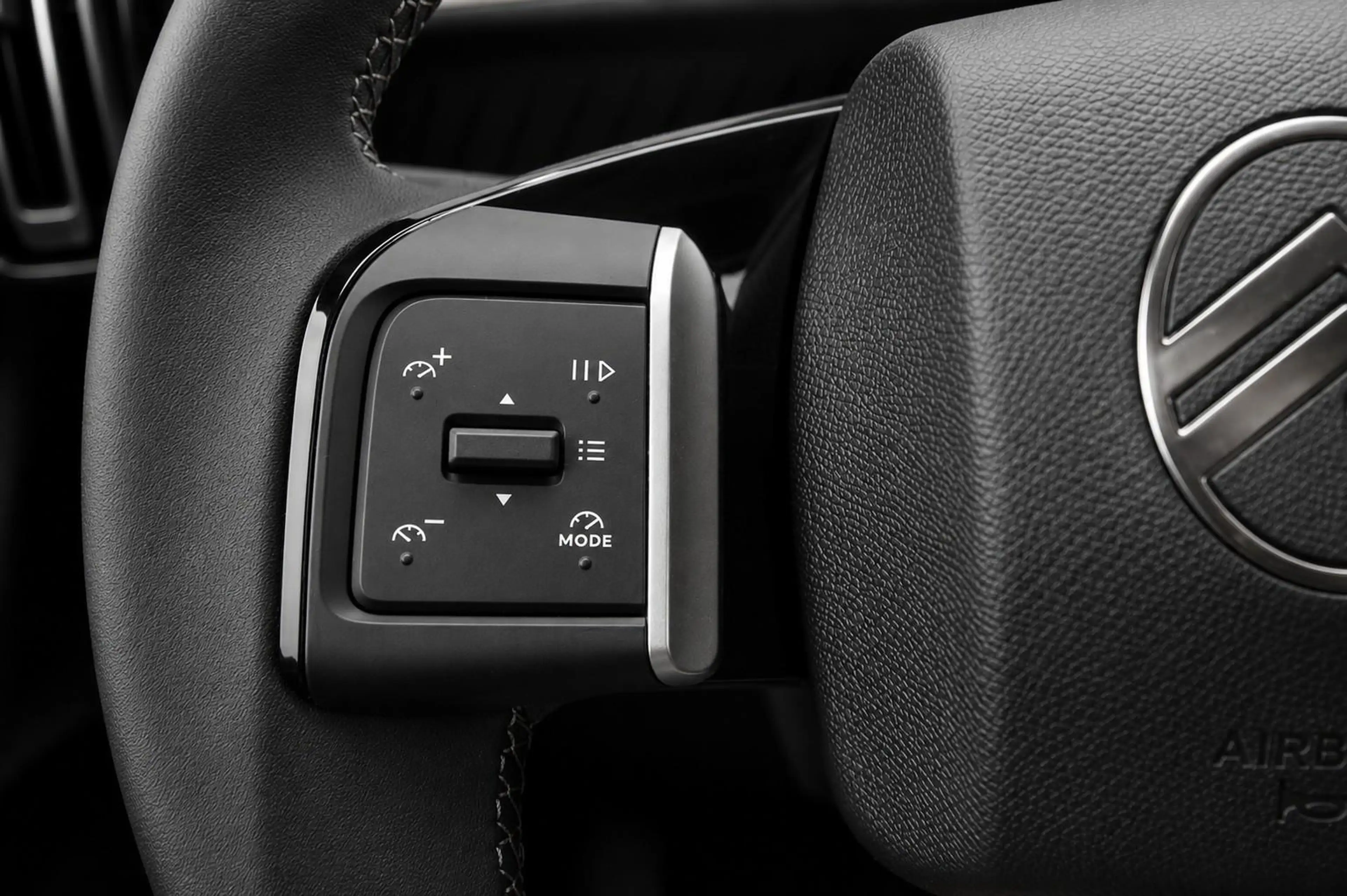 Citroen C3 Aircross e-C3 LED*PDC-Camera*Carplay-AndroidAuto*Cruise-Con — photo 17