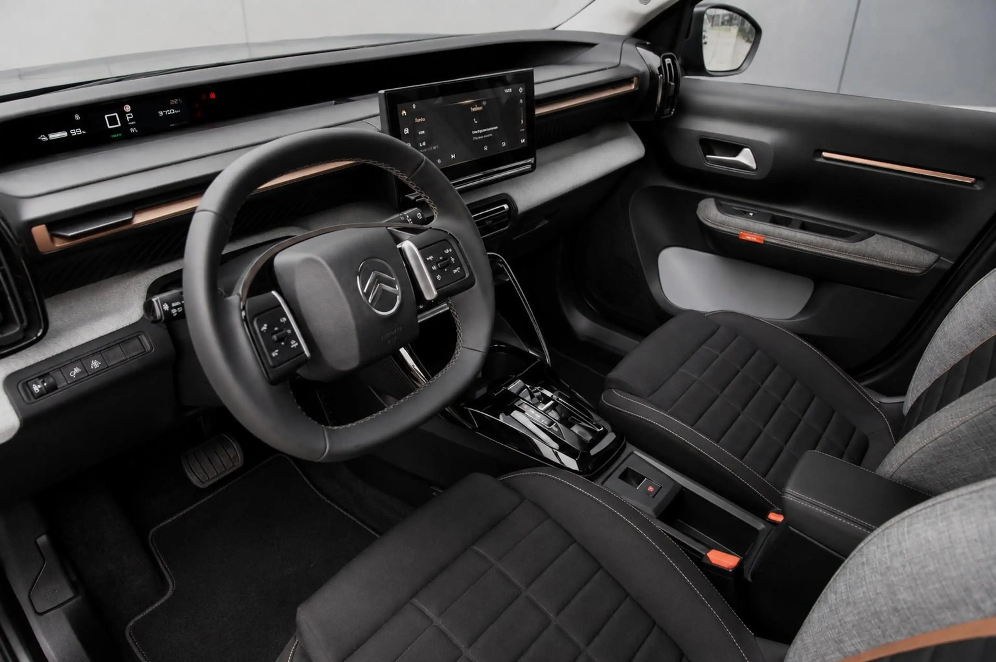 Citroen C3 Aircross e-C3 LED*PDC-Camera*Carplay-AndroidAuto*Cruise-Con — photo 14