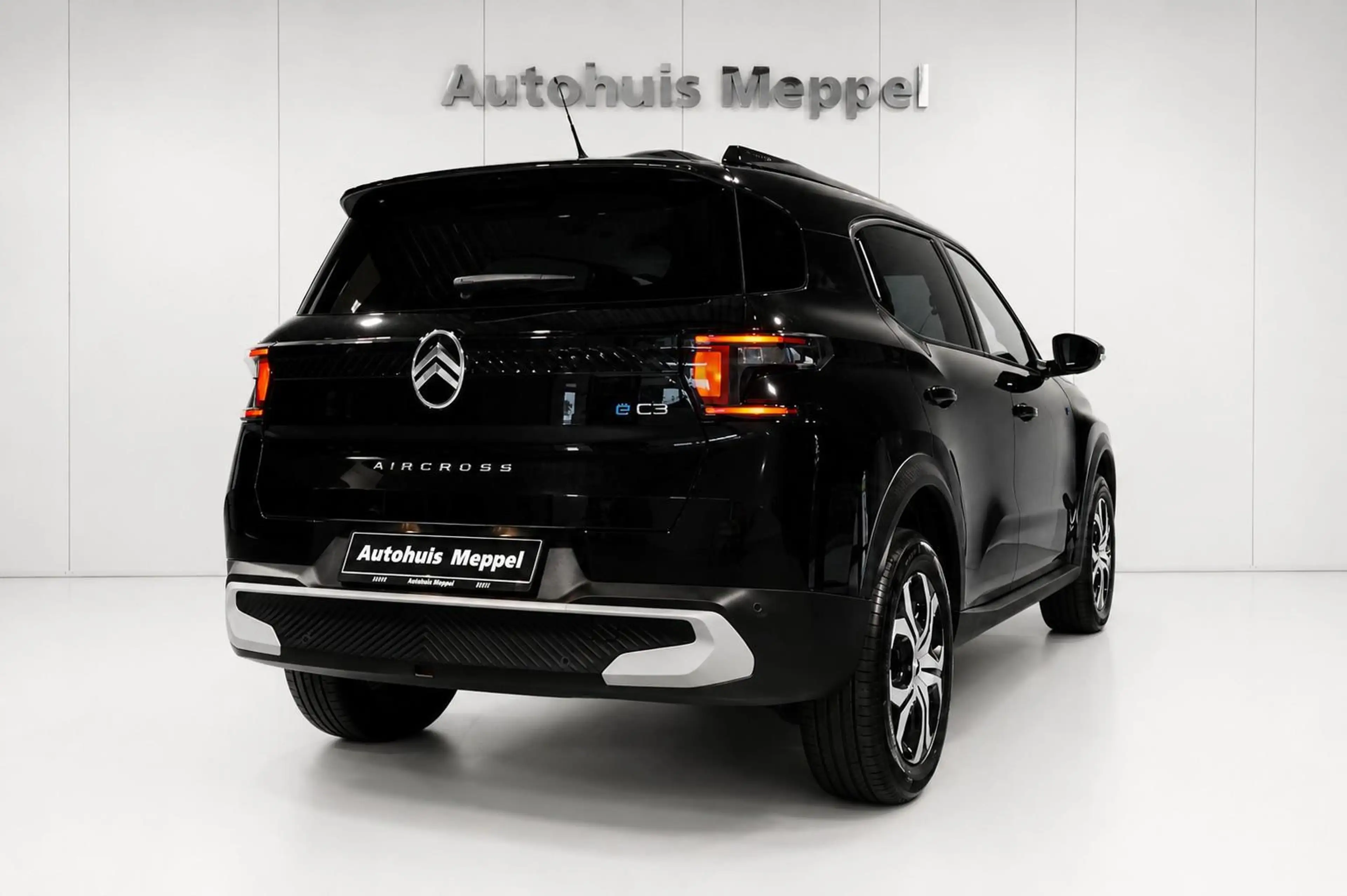 Citroen C3 Aircross e-C3 LED*PDC-Camera*Carplay-AndroidAuto*Cruise-Con — photo 3