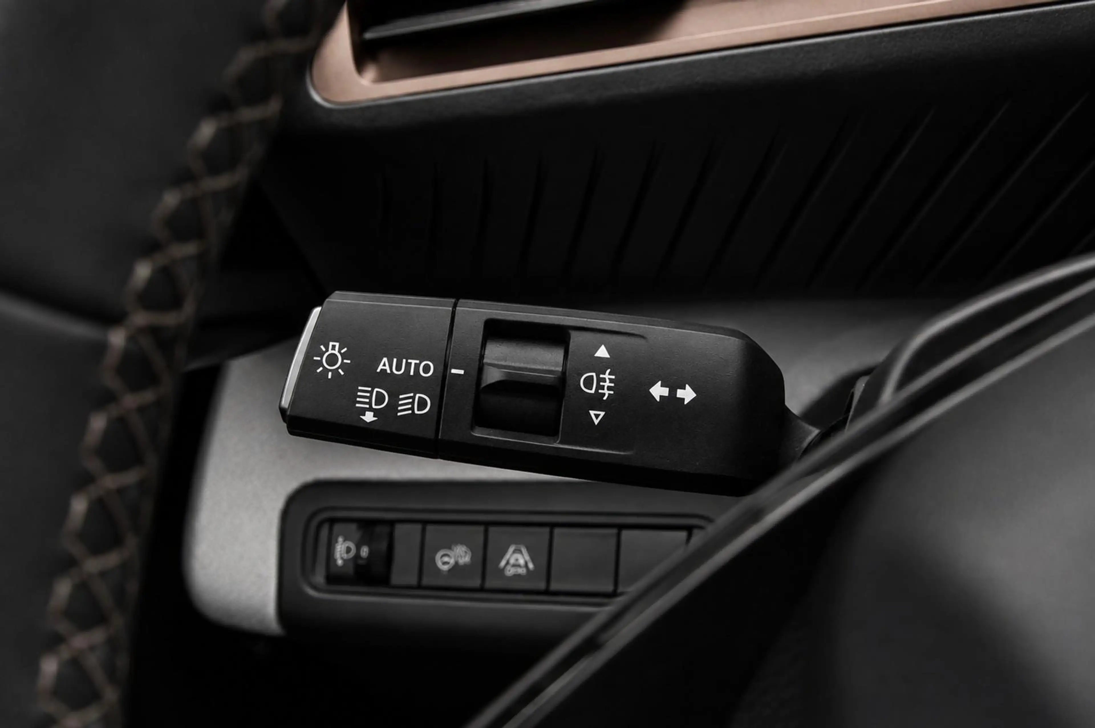 Citroen C3 Aircross e-C3 LED*PDC-Camera*Carplay-AndroidAuto*Cruise-Con — photo 20