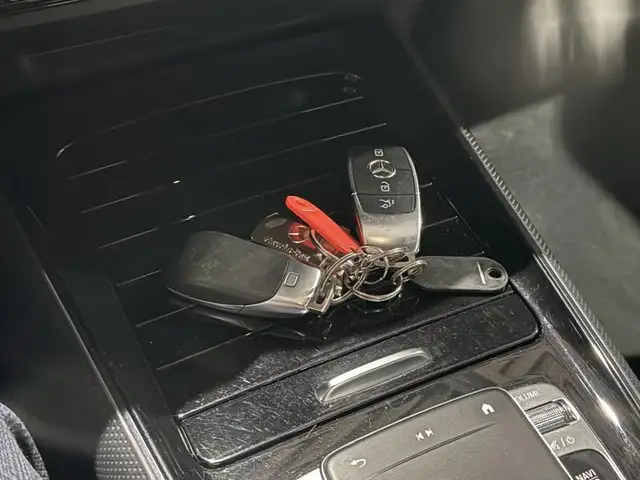 Mercedes-Benz B Class view 13