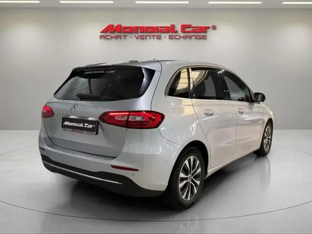 Mercedes-Benz B Class view 5