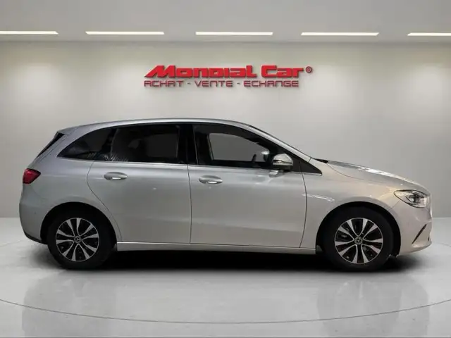 Mercedes-Benz B Class view 4