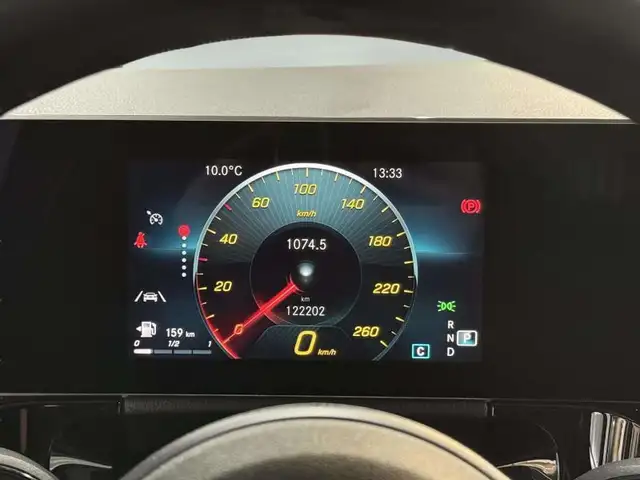 Mercedes-Benz B Class view 9