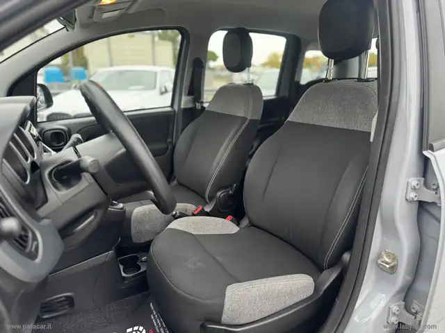 Fiat Panda view 9