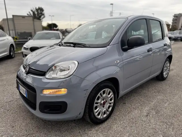 Fiat Panda view 12