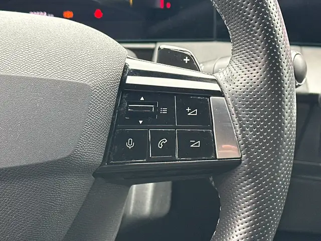 Opel Astra view 14