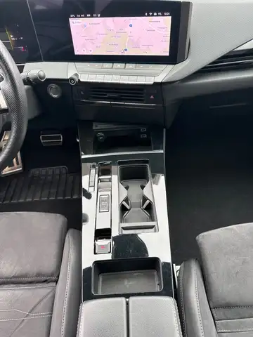 Opel Astra view 15