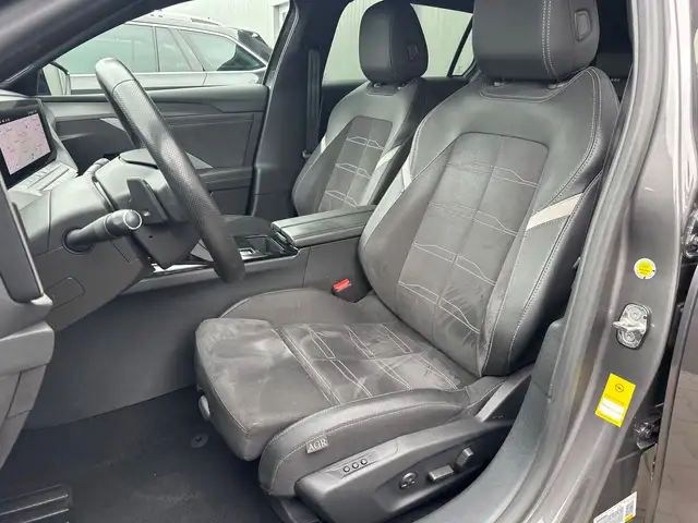 Opel Astra view 9