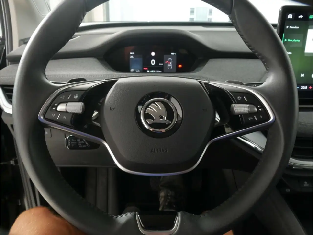 Skoda Enyaq 85x 82kWh, миниатюра 10