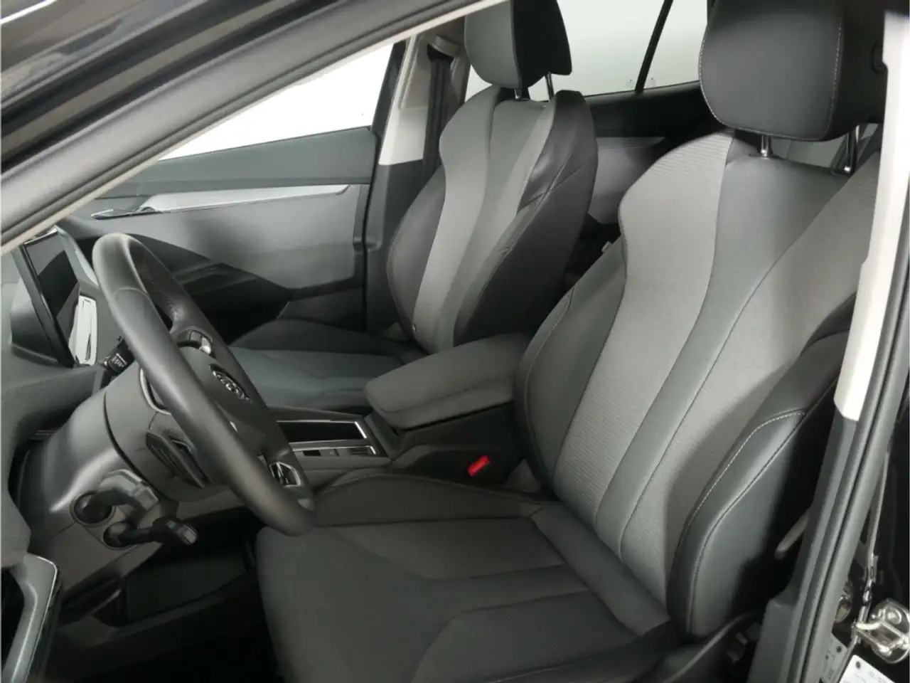 Skoda Enyaq 85x 82kWh, миниатюра 15