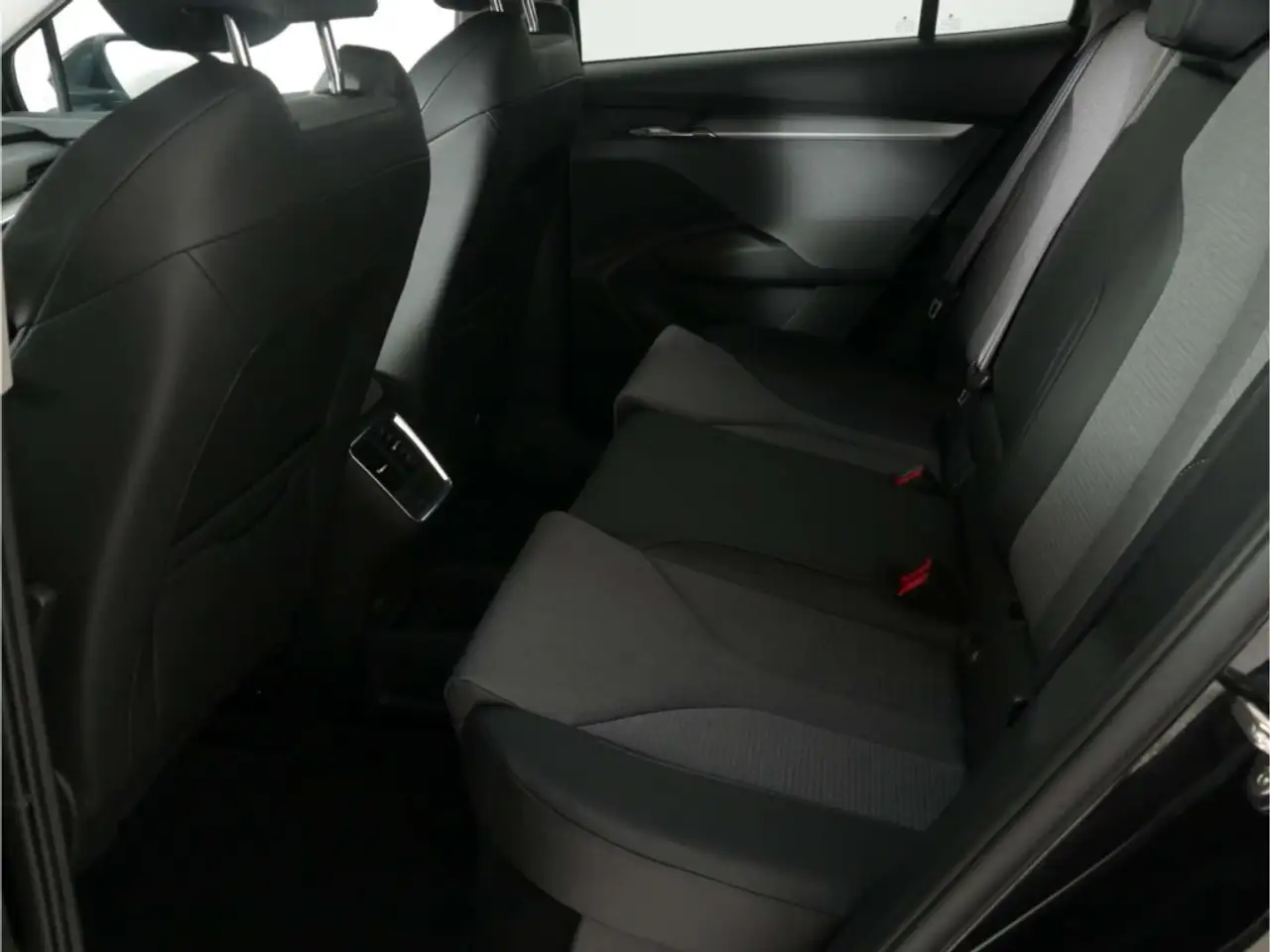 Skoda Enyaq 85x 82kWh, миниатюра 13