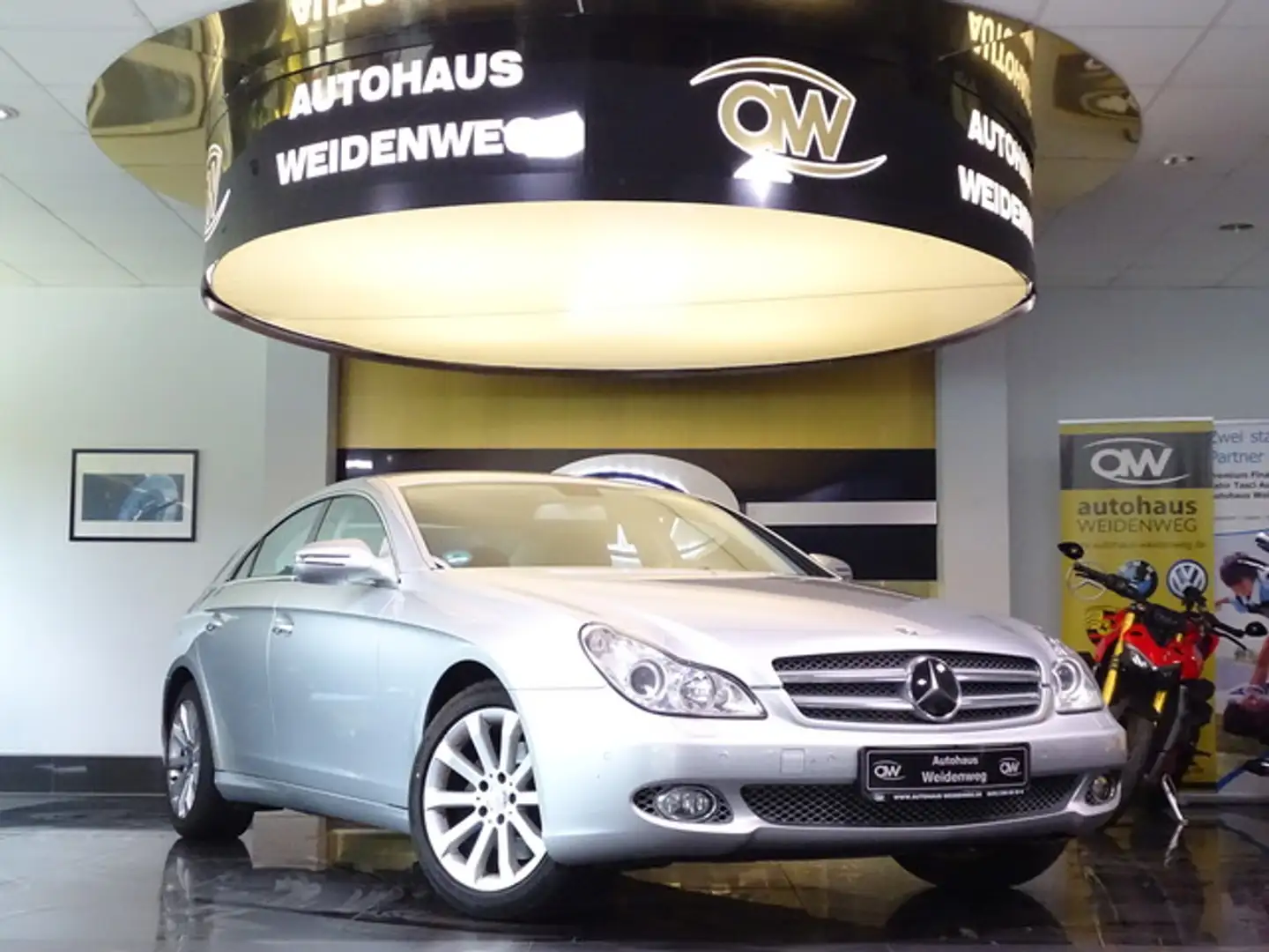 Mercedes-Benz CLS 320 CDI Coupe Navi Leder Xenon PDC Air 2Hand Argent - 2
