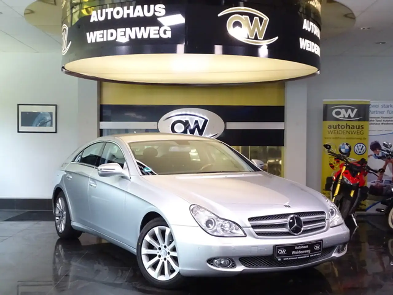 Mercedes-Benz CLS 320
